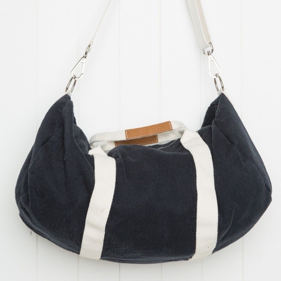 brandy melville duffle bag